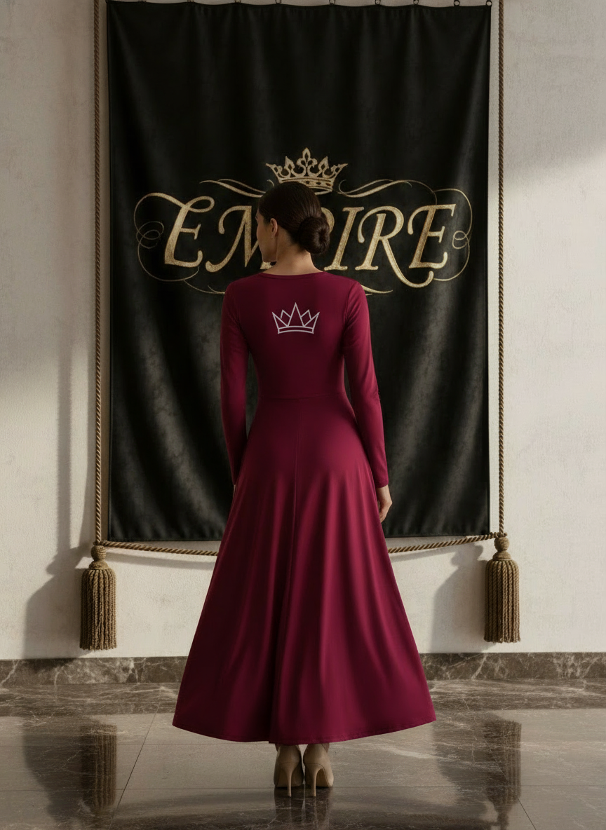 Robe EMPIRE bordeaux femme - Vue de face avec même mannequin